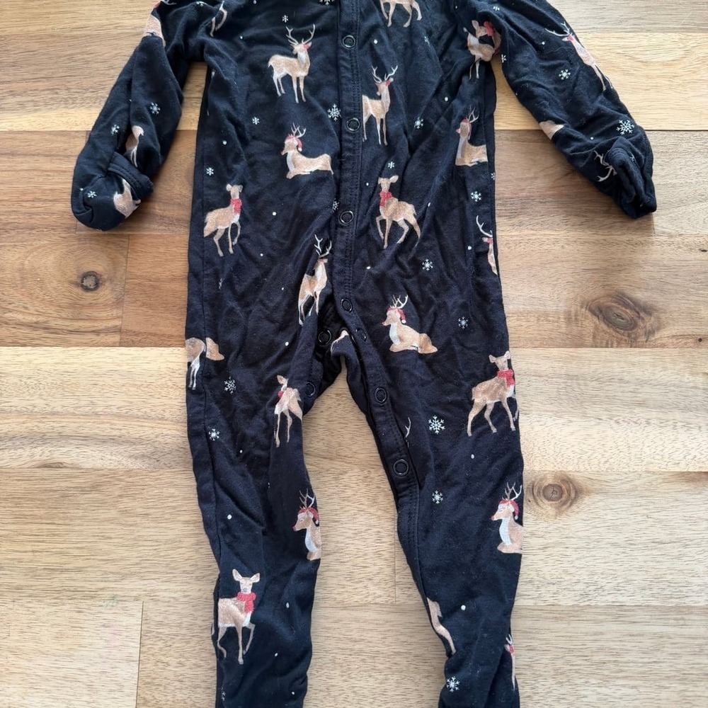 Kyte BABY Zippered Footie in Midnight Deer 0/3 month bamboo